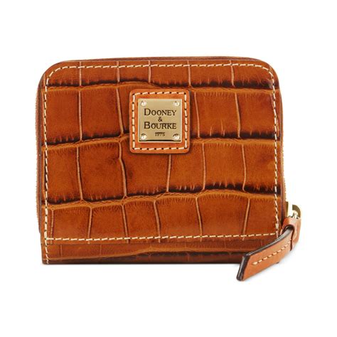 dooney & bourke small wallet.